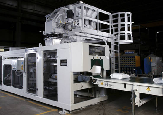 From fill and seal bagging machine