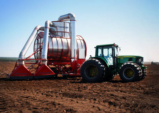 Two-head vacuum peat harvester